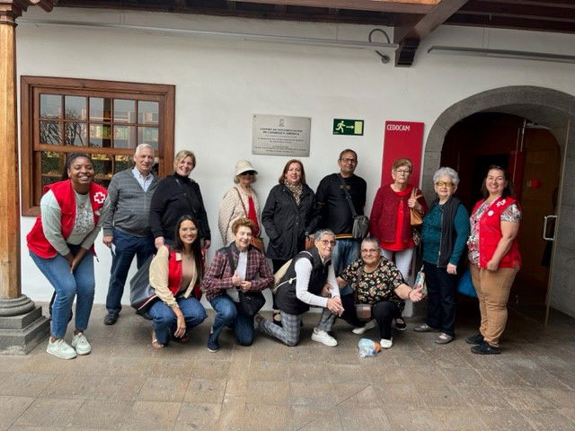 Proyecto “Enréd@te para personas mayores” Visita al CEDOCAM