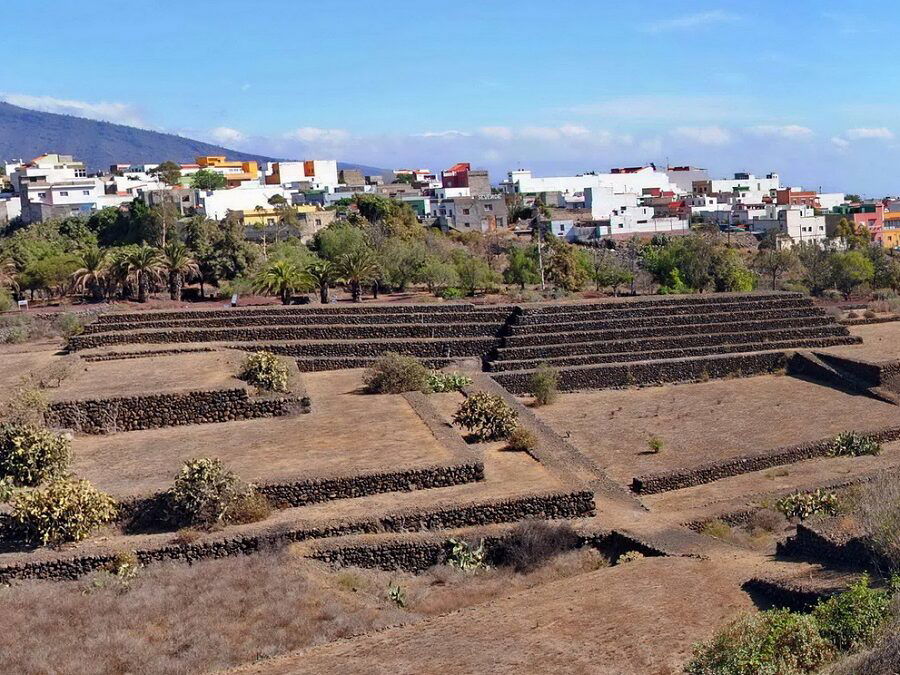Panorama_pirámides1