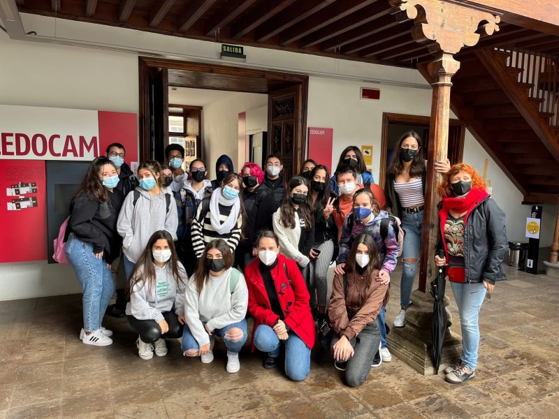 estudiantes visitan CDOCAM